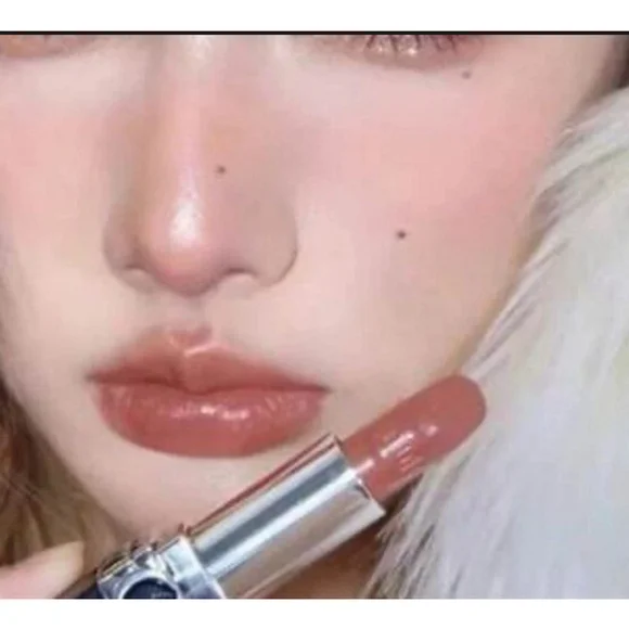 New Rouge Dior 200 Beige Couture Velvet Lipstick .12 Oz - Picture 4 of 4